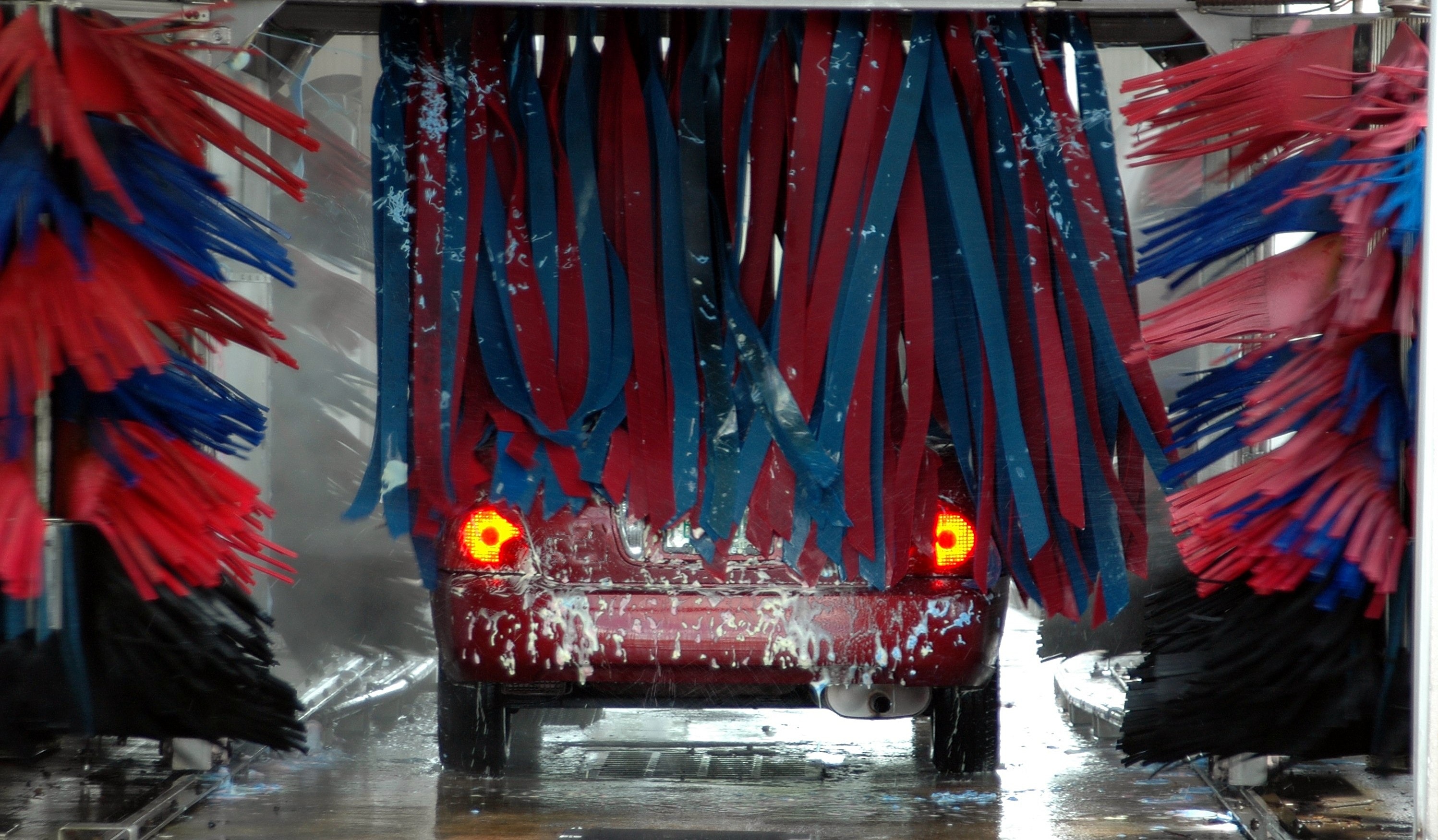 Umkehrosmose für die Reinigung von Fahrzeugen und Fuhrparks - ASANA®  Wasseraufbereitung
